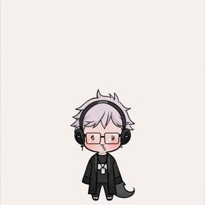 Meet your Posher, Adwoa